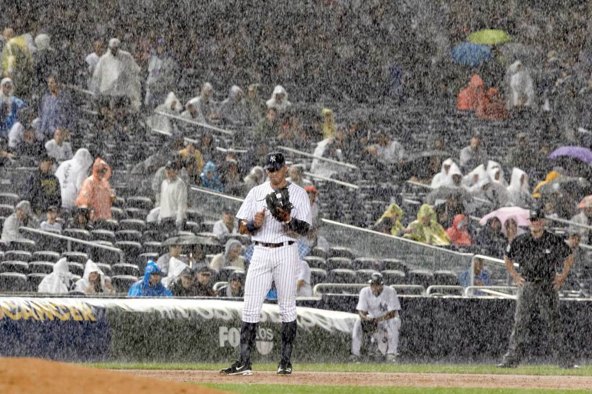 2011-ALDS-Alex-Rodriguez-opxx-55199.jpg